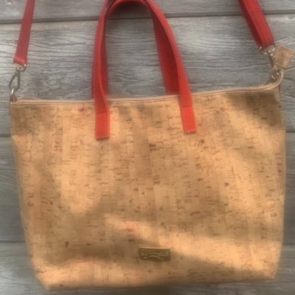 Cork Lane cork high-end, minimalist tote & shoulder bag with shiny red flecks - Picture 3 of 5